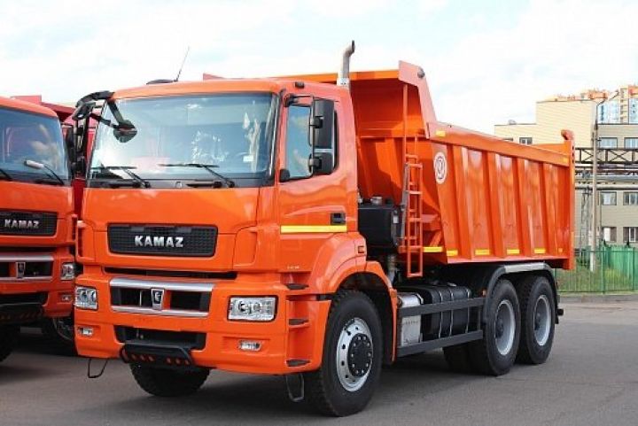 Ötən il Gəncədə 255 ədəd “KamAZ” yığılıb