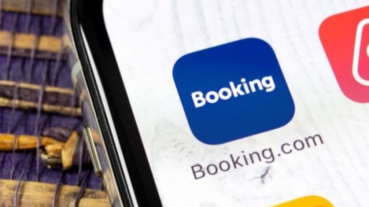 İspaniya Booking.com-u 450 milyon dollar cərimələdi