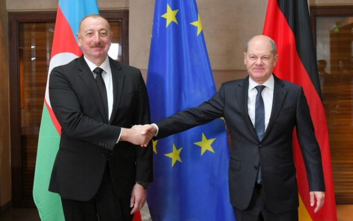 İlham Əliyevin Almaniyanın Kansleri ilə görüşü olub