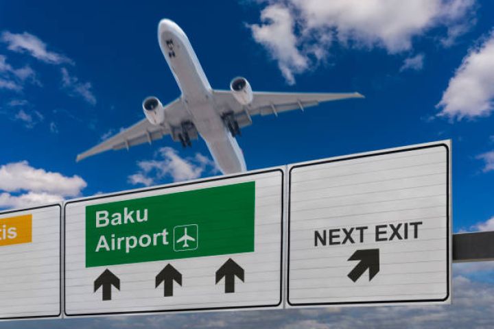 Sərnişinlərin 53%-ni 38 aviaşirkət, 47%-ni AZAL tək daşıyıb