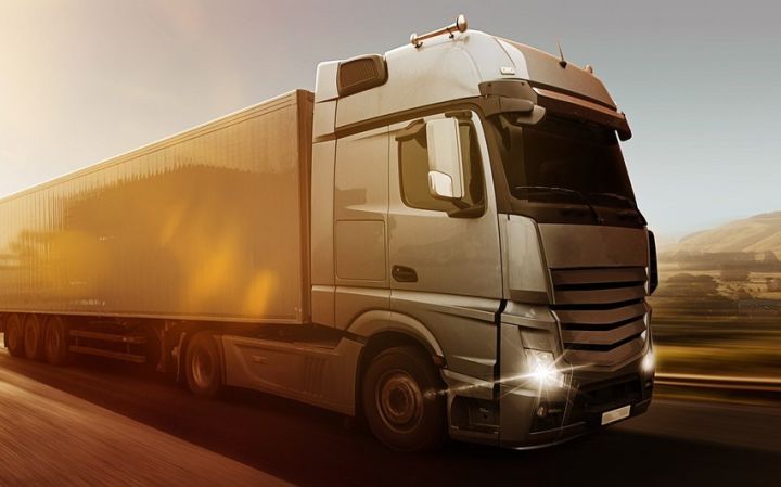 Azərbaycan şirkətlərinin 3-cü ölkələrdən beynəlxalq yük daşımaları artıb