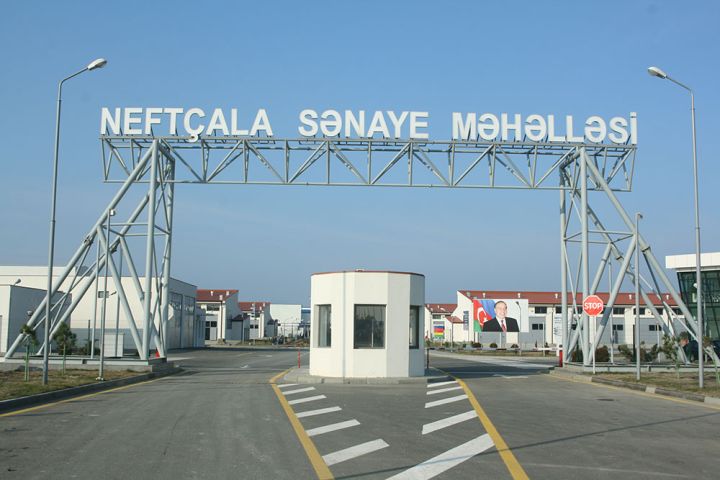 Neftaça Sənaye Məhəlləsində məhsul istehsalı artıb