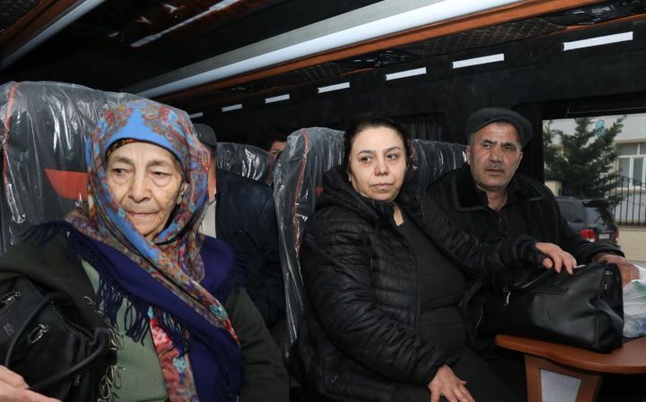 Ağdamın Sarıcalı kəndinə növbəti köç karvanı yola salınıb