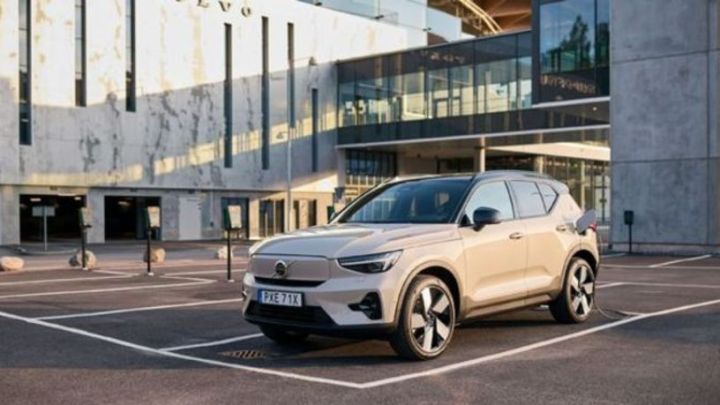 Volvo-nun satışı 10 faiz azalıb