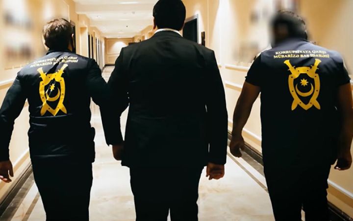 Agentlikdəki əməliyyatda saxlanılan məmurların adları açıqlandı