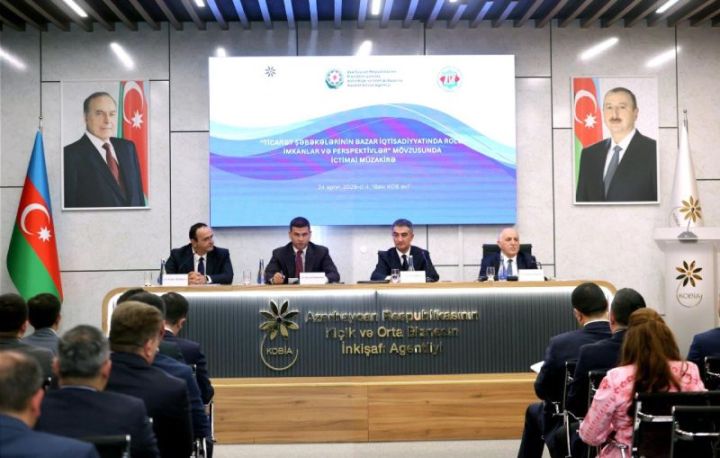 KOB-ların iri ticarət şəbəkələrinə çıxışının daha da asanlaşdırılması müzakirə edilib