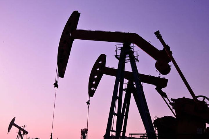 "Brent neftin qiyməti ilin sonuna qədər 60 dollardan aşağı düşə bilər"