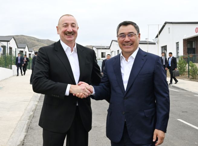 Prezidentlər Xıdırlı kəndinin 1-ci mərhələsinin açılışında iştirak ediblər