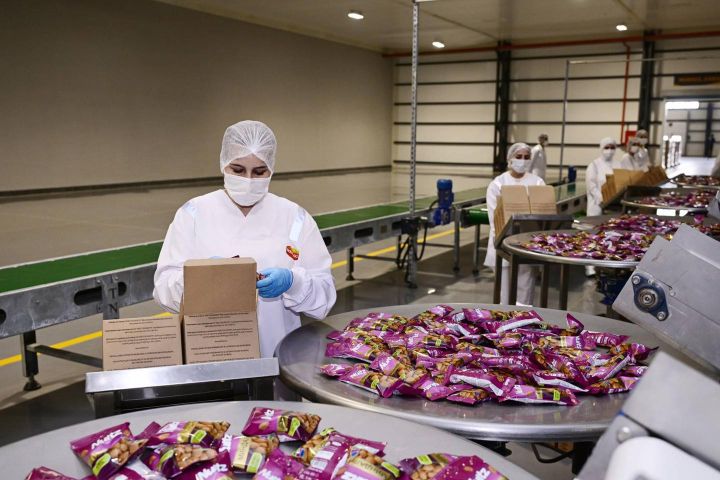 Azərbaycanın iri holdinqi satışdan 1,7 milyard manata yaxın gəlir əldə etdiyini açıqladı