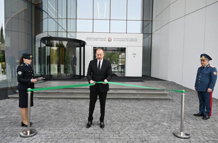 Gömrük Komitəsinin yeni 18 mərtəbəli binasının açılışı oldu