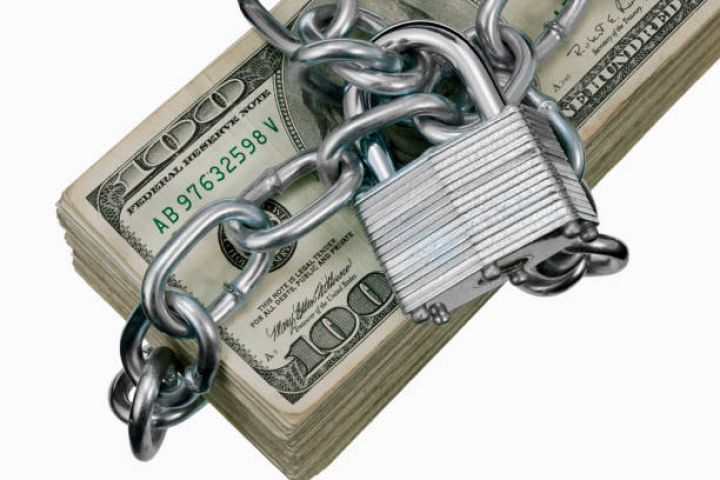 Dolların sabah üçün rəsmi məzənnəsi müəyyən olunub