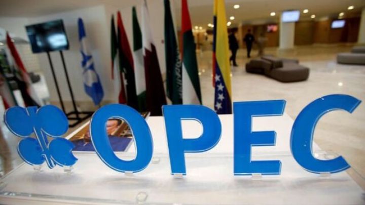 OPEC+ gündəlik neft hasilatını 137 min barel artıracaq