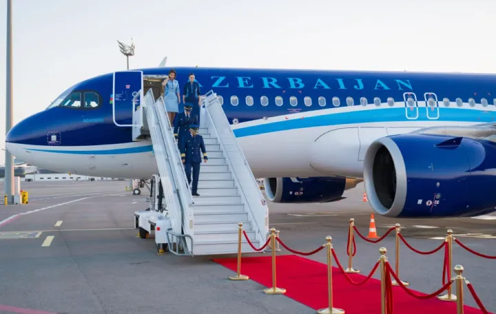 AZAL təyyarələrini yeniləyir: 2-ci yeni “Airbus A320neo” Bakıya gəldi