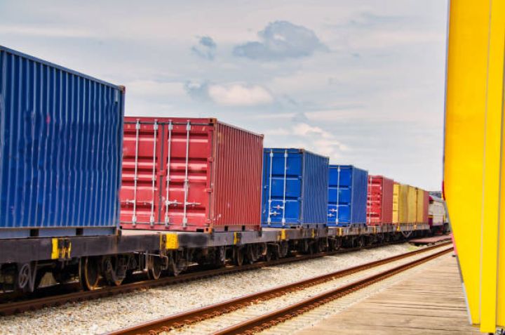 "Şimal-Cənub” dəhlizi üzrə daşımaların həcminin 15 milyon tona çatdırılması üçün İşçi qrup yaradılıb