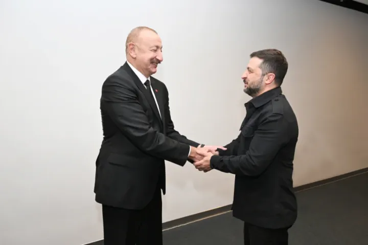 Əliyevin Zelenski ilə görüşü olub
