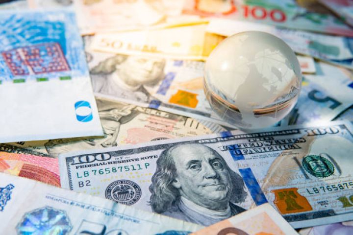 Rəsmi məzənnələr açıqlandı