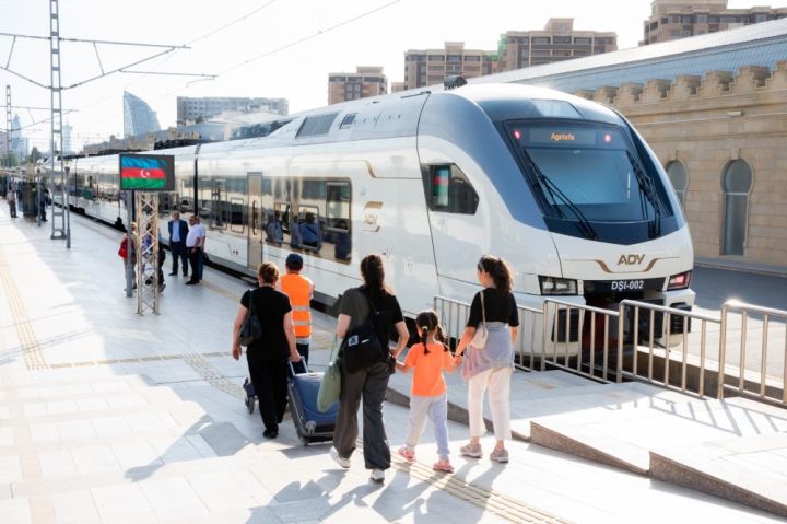 “Azərbaycan Dəmir Yolları” qatar biletlərinin baha olması barəsində məlumatlara cavab verdi