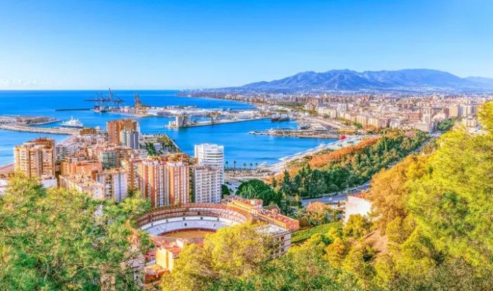 İspaniyada ev böhranı:  Əcnəbilərə 100 faizlik vergi gəlir!