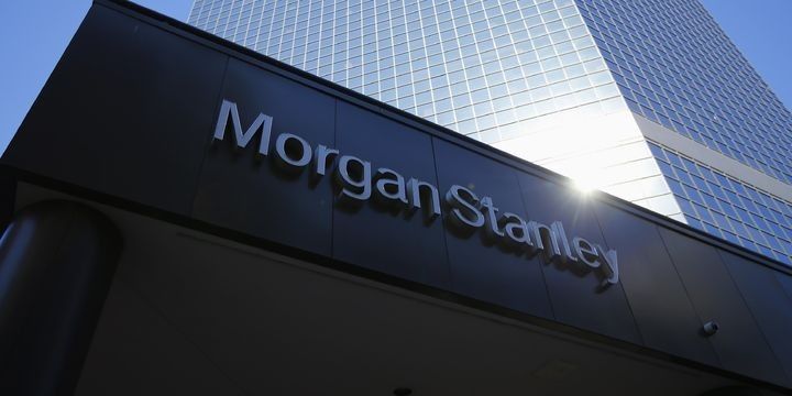 Neft qiymətləri proqnozunu aşağı saldı