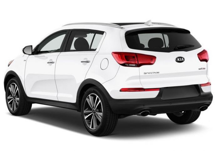 Dövlətin 4 min manat qiymət qoyduğu "Kia Sportage" 7 min manata satıldı