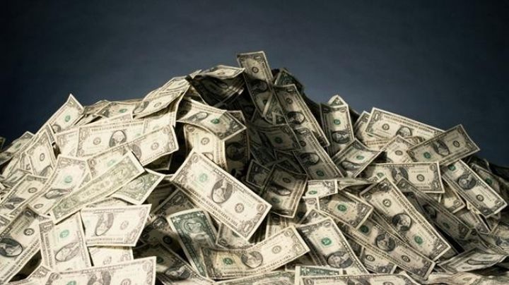 Valyuta hərracı başa çatdı - Dollar yenə bahalaşdı