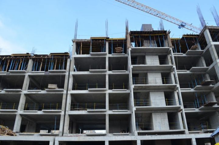 1 hektar ərazidə neçə bina inşa edilə bilər?