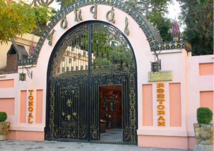 “Tonqal” restoranında 13 nəfər zəhərləndi - AÇIQLAMA