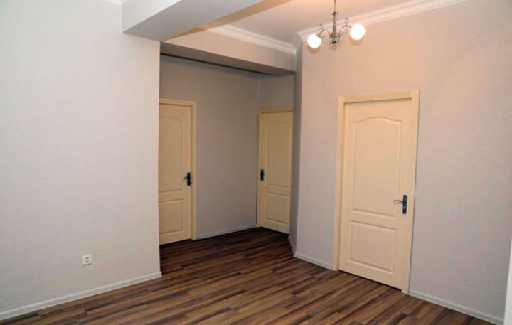 Yeni mənzillər verilib