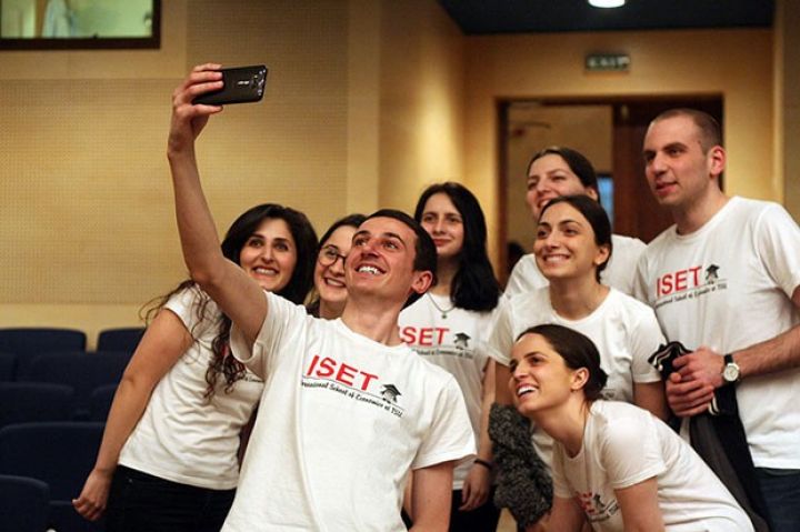 Gürcüstanda təhsil: İqtisadiyyat üzrə magistr proqramına tələbə qəbulu