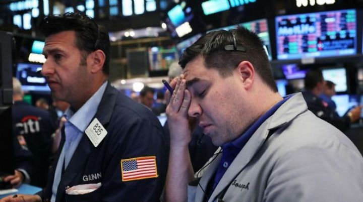 Facebook, Wall Street-i vurdu