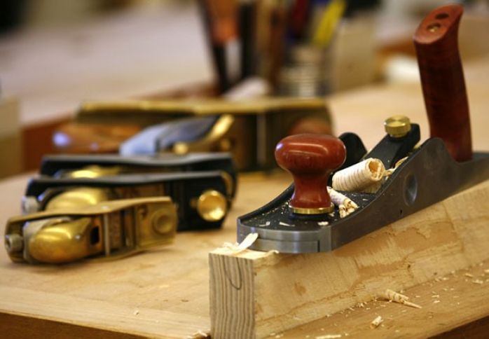 Mebel və ticarət avadanlığnı istehsal edən şirkətlərin nəzərinə!