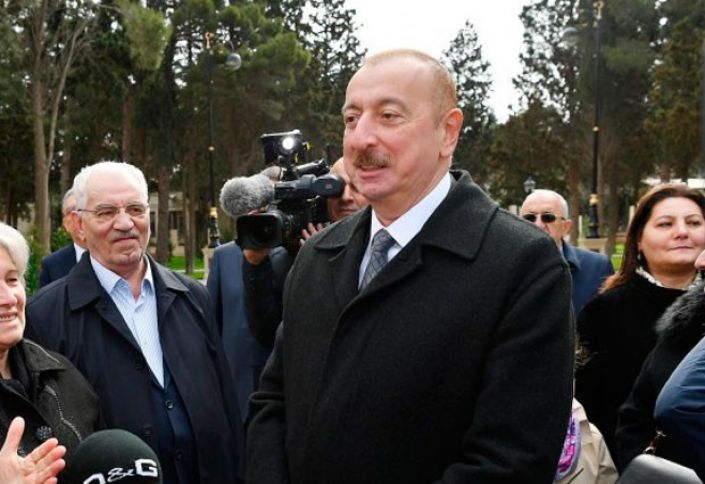 Maaşların qaldırılması üçün hökumətdə iş aparılır 