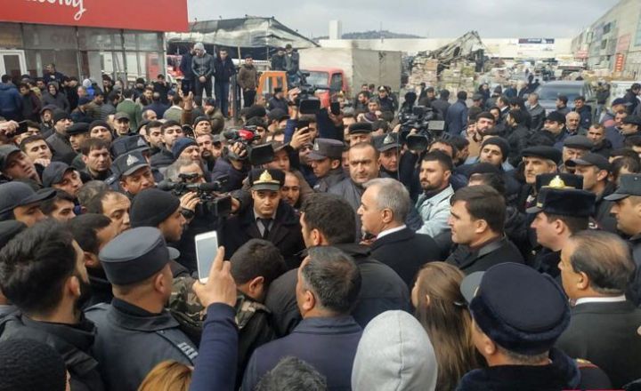 İcra başçısı malları yanan sahibkarlara ümid verdi