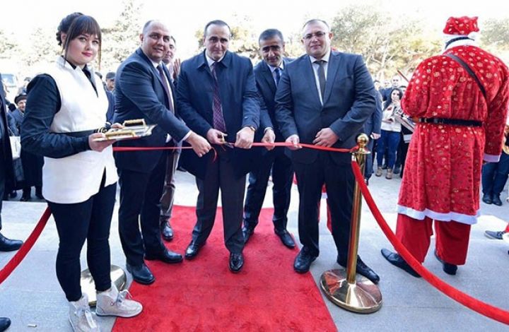 Bakıda digər marketlərdə tapa bilməyəcəyiniz məhsulların satıldığı market açıldı