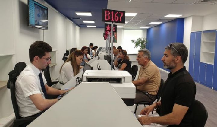 Vergilər Nazirliyinin xidmət mərkəzlərinə edilən müraciətlərin sayı 50 faizdən çox artıb