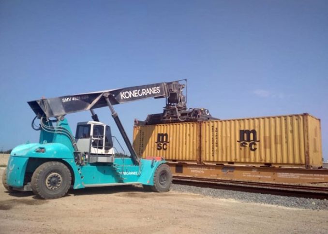 Azərbaycan ferroərintisinin Yaponiyaya ilk nəqli həyata keçirilib