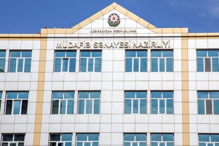 Azərbaycan və Fransa birgə zirehli texnika və radiolokasiya sistemləri istehsalını müzakirə edib