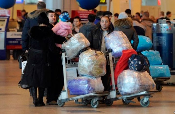 Azərbaycandan İrana gedənlərin sayı ticarətçilər ilə kəskin artıb