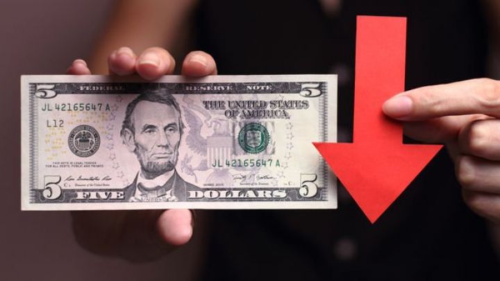 "Dolların ucuzlaşması hələ yeni başlayır"