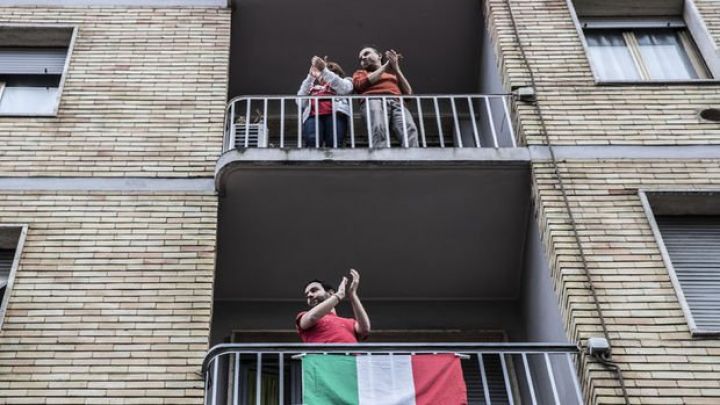İtaliyada restoran və bərbərlərin açılışı tarixi önə çəkildi
