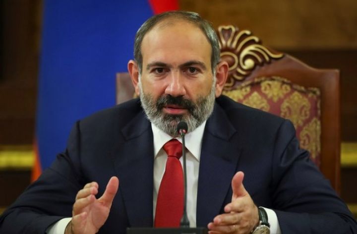 Paşinyan: "Rusiya sülhməramlılarının fəaliyyəti suallar doğurur"