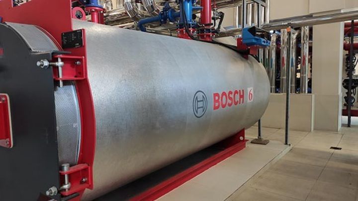 “Renessans Palace” Bosch isitmə avadanlıqları ilə qızdırılır -FOTOLAR