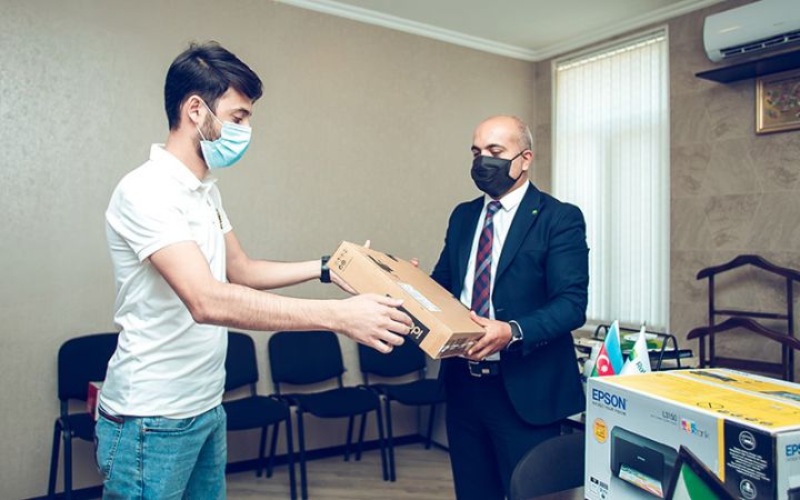 Rabitəbank 27 yaşı münasibətilə 27 ailəyə dəstək olacaq