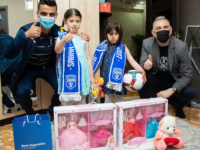 Bank Respublika Uşaqların Müdafiəsi Günündə Aprel şəhidlərinin övladlarını təbrik etməyi unutmayıb