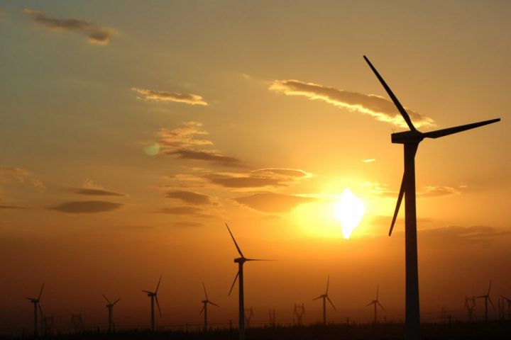 Bərpa olunan enerji 2030-cu ilədək Azərbaycanın ümumi enerji istehsalına 1 500 MVt əlavə edəcək