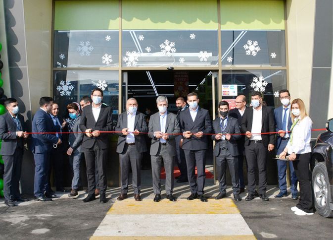 76-cı "Bazarstore"  açıldı