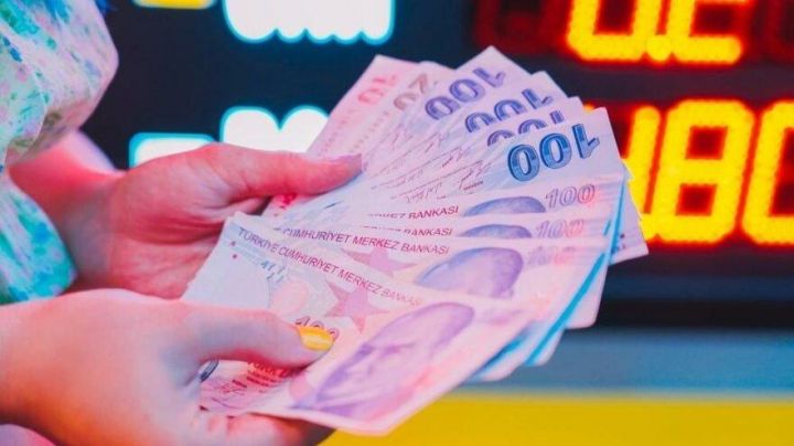 Dollar 13 türk lirəsini keçdi