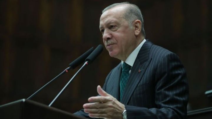 "Kürəkən boyda daş düşsün başınıza"