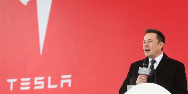 "Dünyada aclığının öhdəsindən gəlməyə kömək edərsə, Tesla səhmlərini satacam"