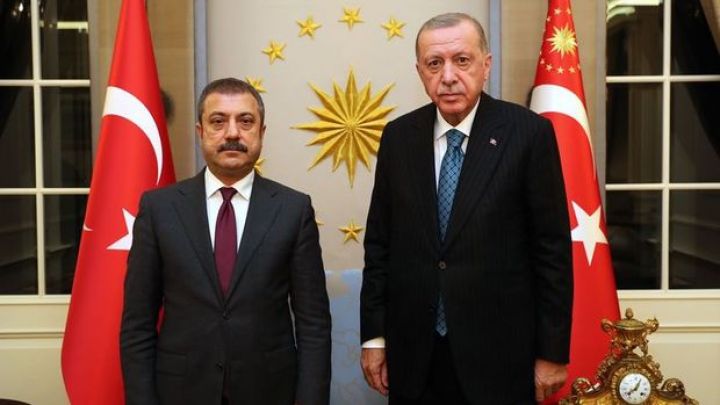 Ərdoğan Mərkəzi Bankın sədri ilə görüşdü